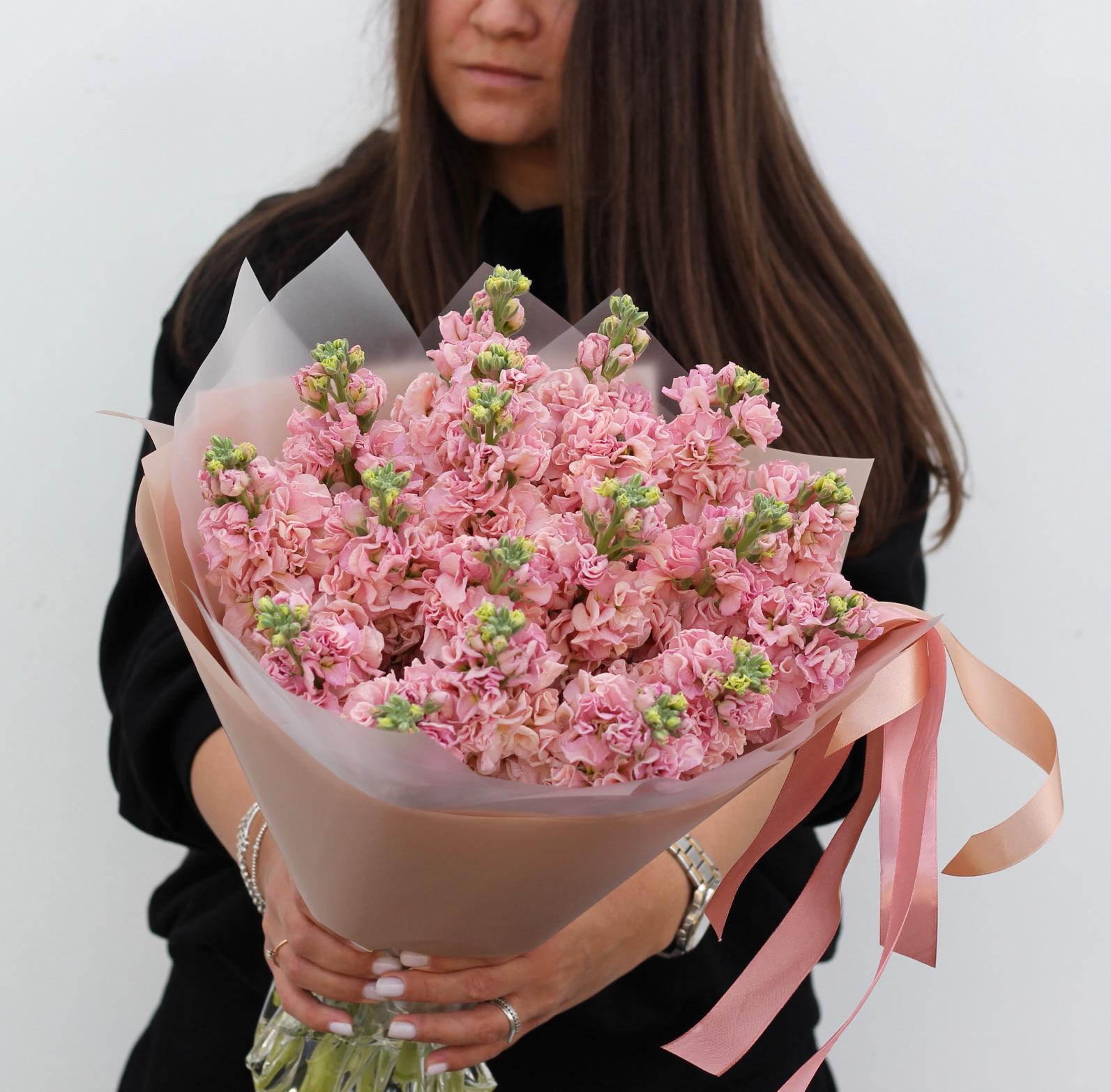Персиковая маттиола